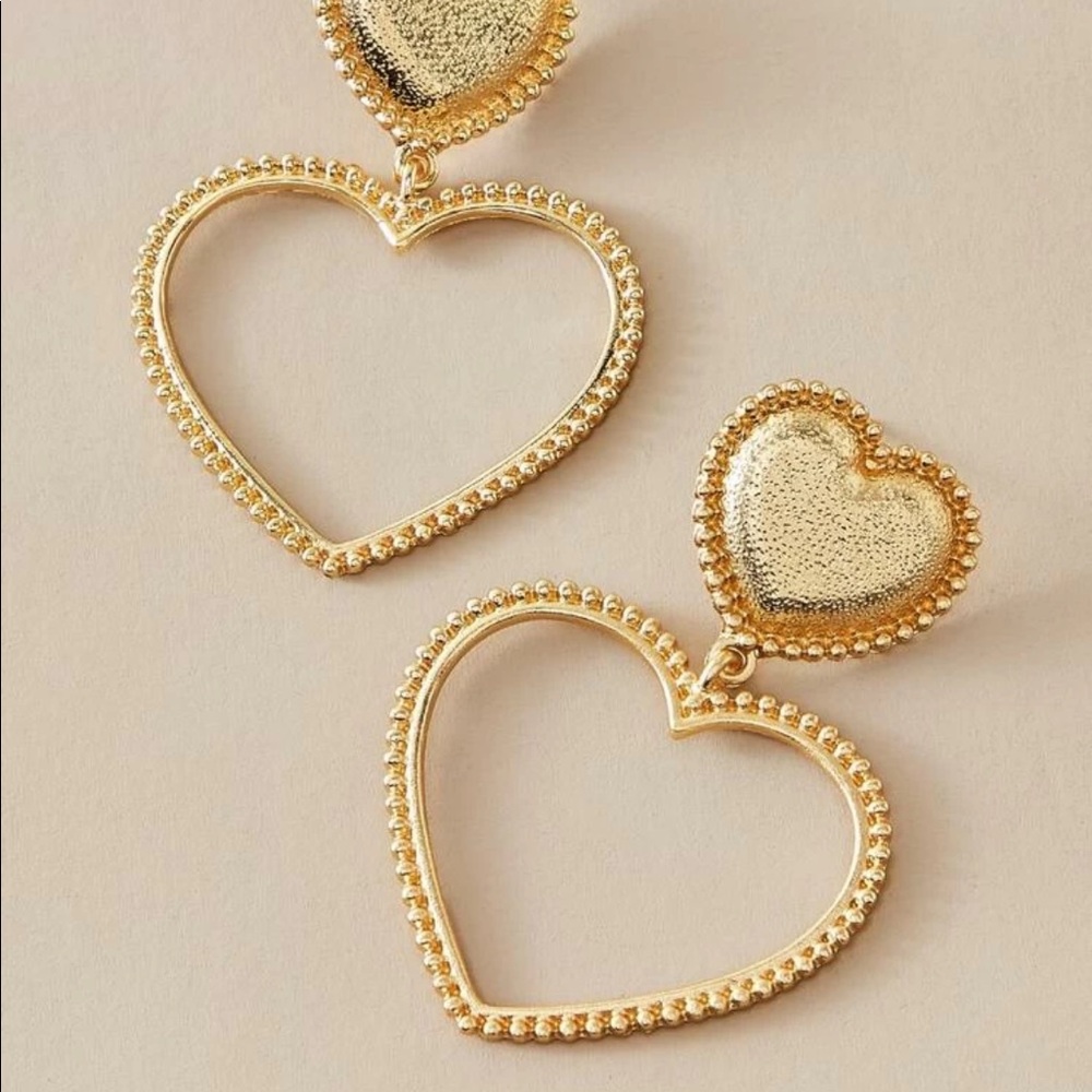 NEW Very Pretty Gold Heart Drop Earrings